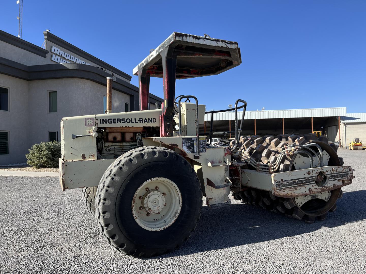 ./imagenes/INVOICE/2019/5527/COMPACTADOR INGERSOLL RAND SPF-56D (3).JPG